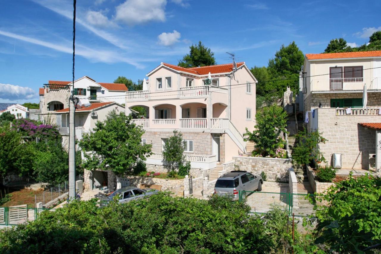 Apartment Apartments By The Sea Postira, Brac - 5152 Postira